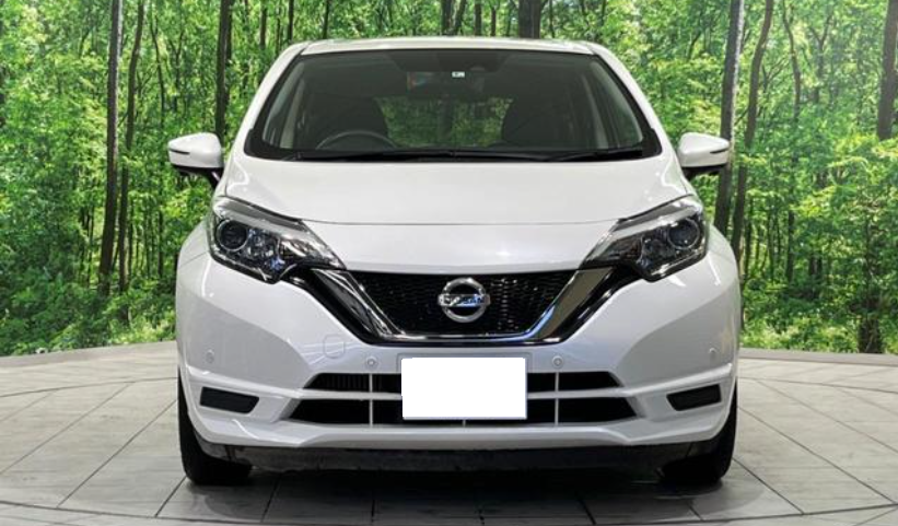 Nissan Note X (ノート)